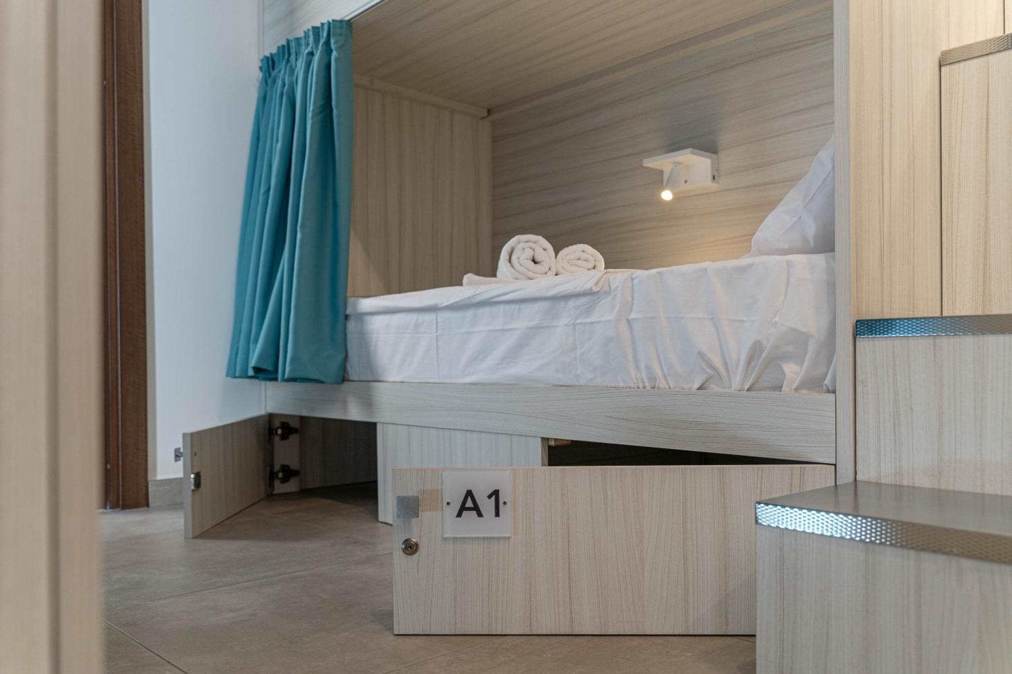 The Rose Hostel Saint Julian's Екстер'єр фото
