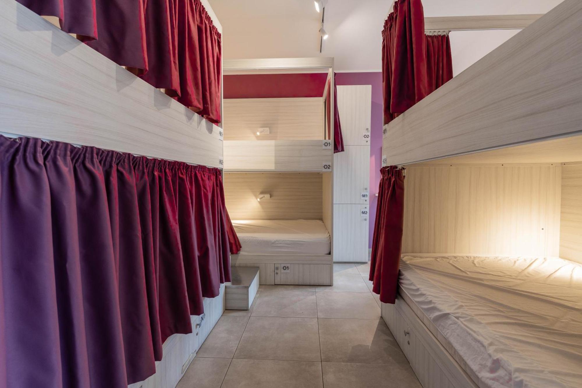 The Rose Hostel Saint Julian's Екстер'єр фото